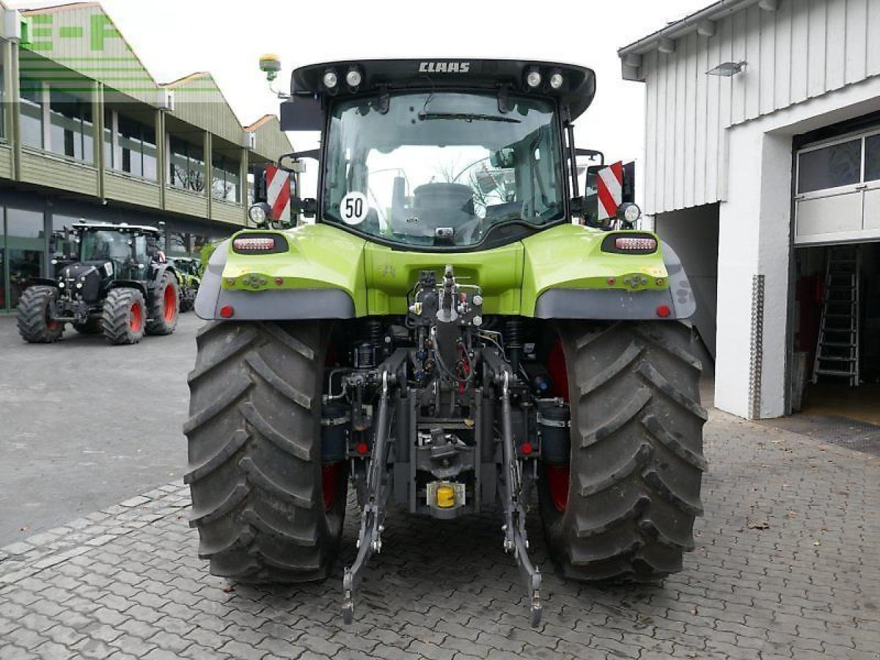 CLAAS arion 550 cmatic cebis CMATIC CEBIS - Traktor: slika CLAAS arion 550 cmatic cebis CMATIC CEBIS - Traktor CLAAS arion 550 cmatic cebis CMATIC CEBIS - Traktor: slika CLAAS arion 550 cmatic cebis CMATIC CEBIS - Traktor