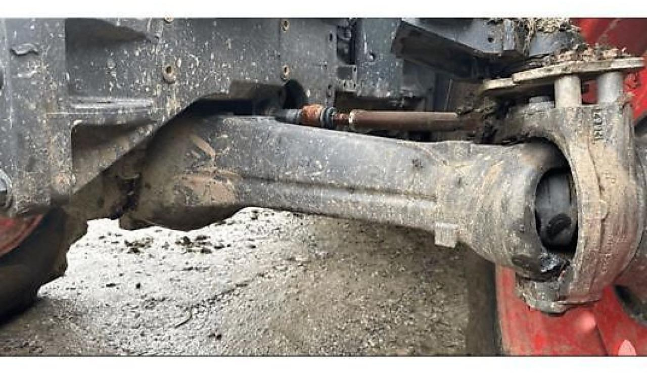 CLAAS arion 610 - Traktor: slika CLAAS arion 610 - Traktor CLAAS arion 610 - Traktor: slika CLAAS arion 610 - Traktor