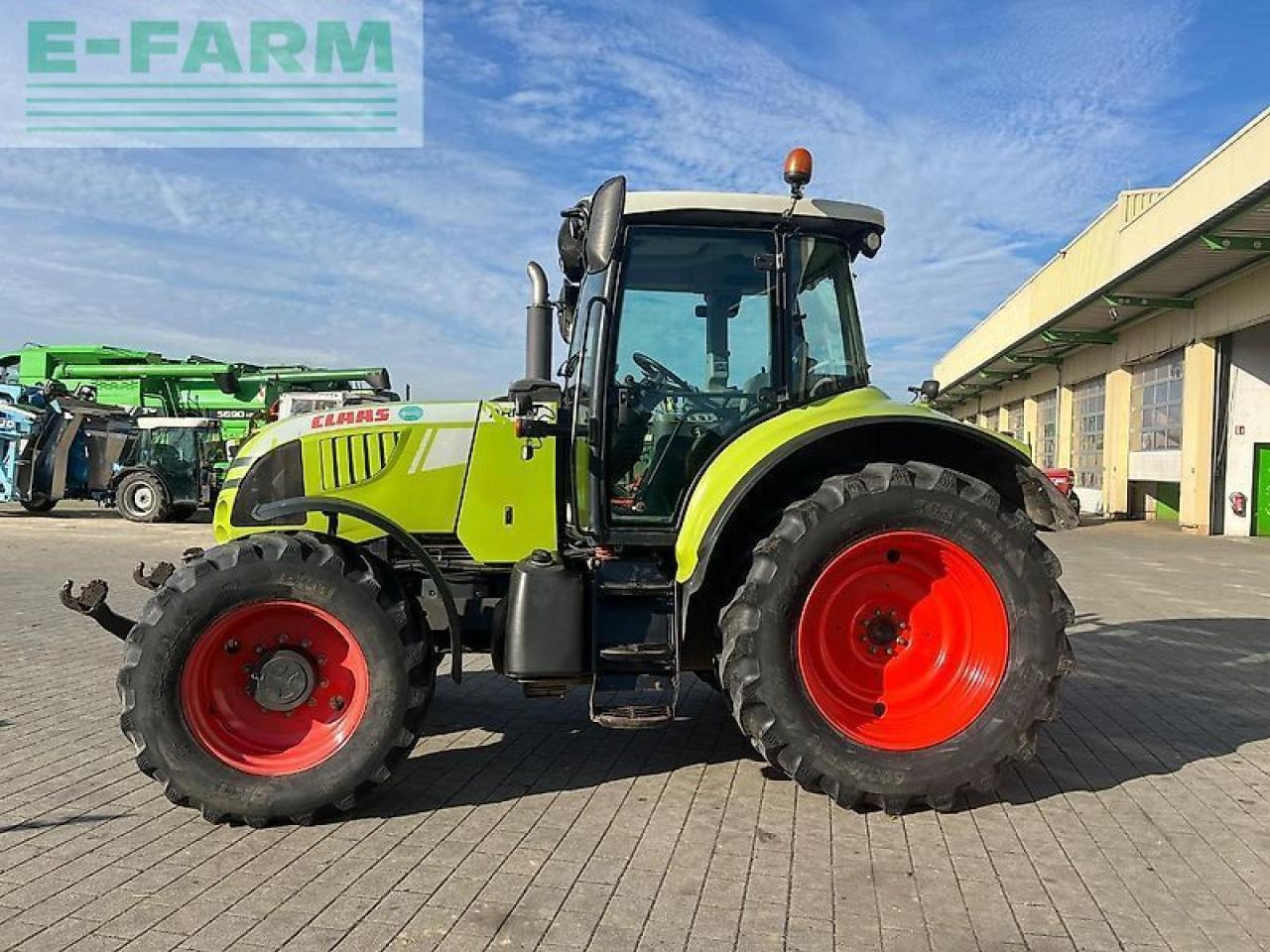 CLAAS arion 620 - Traktor: slika CLAAS arion 620 - Traktor CLAAS arion 620 - Traktor: slika CLAAS arion 620 - Traktor