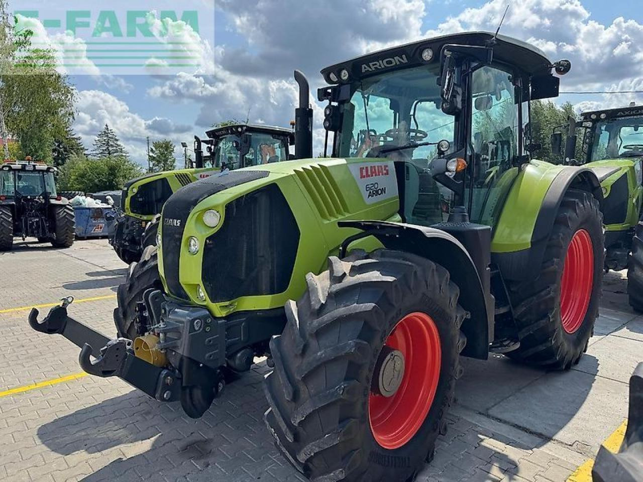 CLAAS arion 620 cebis hexa-shift CEBIS - Traktor: slika CLAAS arion 620 cebis hexa-shift CEBIS - Traktor CLAAS arion 620 cebis hexa-shift CEBIS - Traktor: slika CLAAS arion 620 cebis hexa-shift CEBIS - Traktor
