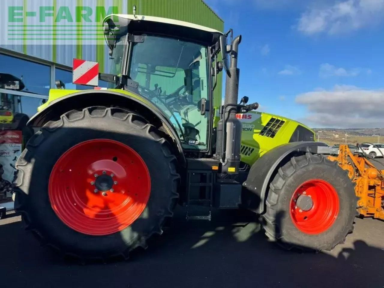 CLAAS arion 630 - Traktor: slika CLAAS arion 630 - Traktor CLAAS arion 630 - Traktor: slika CLAAS arion 630 - Traktor