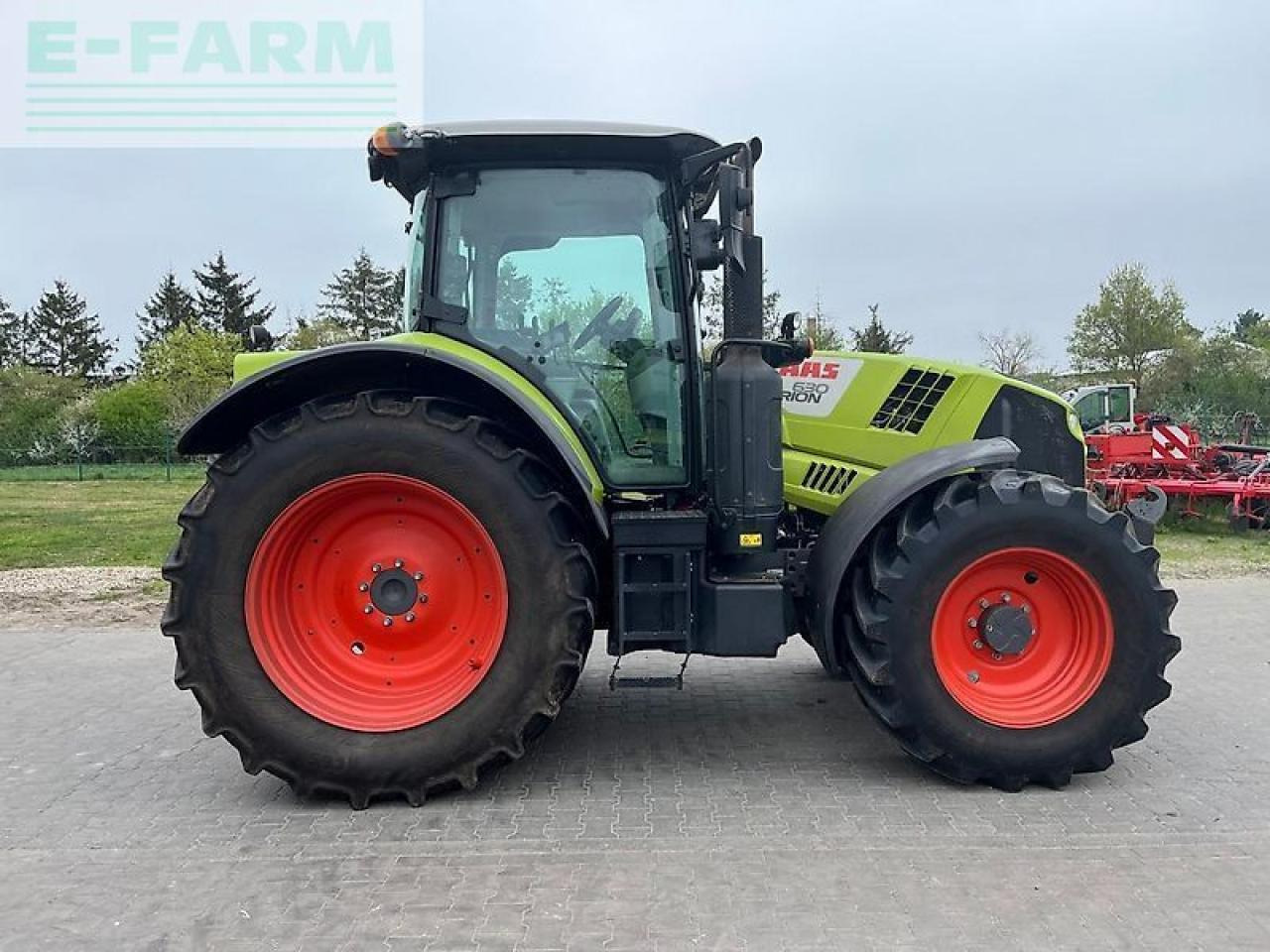 CLAAS arion 630 cis CIS - Traktor: slika CLAAS arion 630 cis CIS - Traktor CLAAS arion 630 cis CIS - Traktor: slika CLAAS arion 630 cis CIS - Traktor