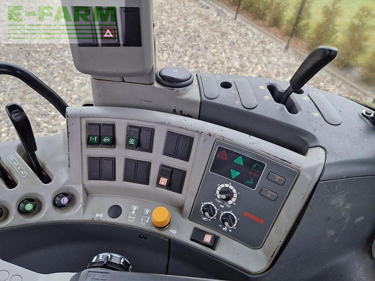 Traktor CLAAS arion 630 cis CIS: slika Traktor CLAAS arion 630 cis CIS