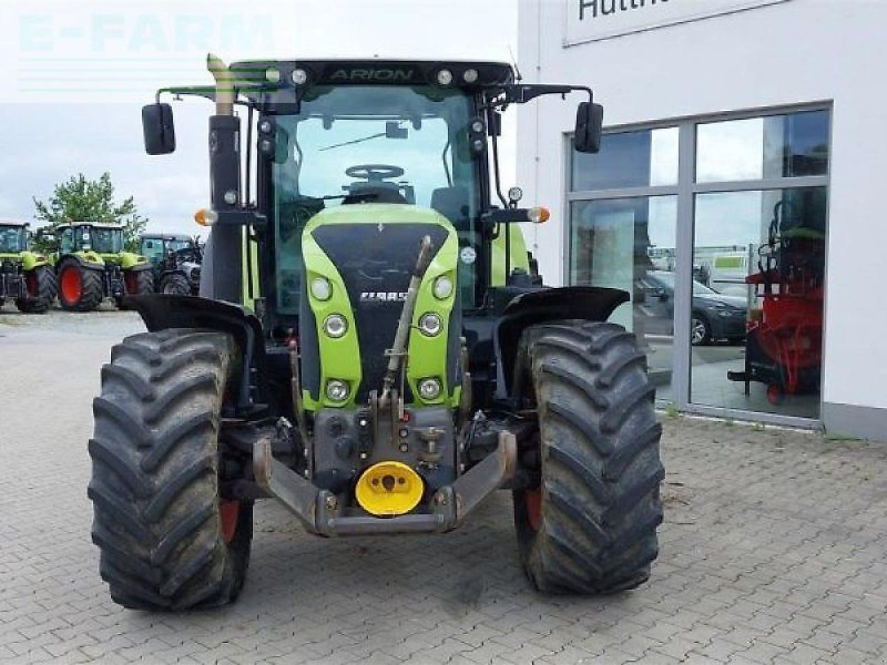CLAAS arion 650 - Traktor: slika CLAAS arion 650 - Traktor CLAAS arion 650 - Traktor: slika CLAAS arion 650 - Traktor