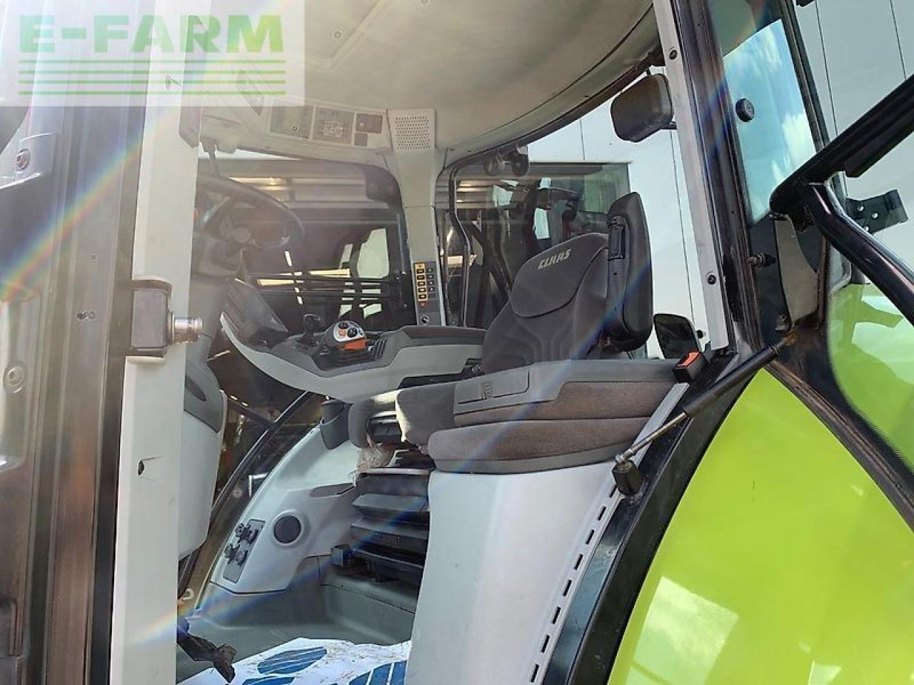 Traktor CLAAS arion 650 cebis hexa CEBIS: slika Traktor CLAAS arion 650 cebis hexa CEBIS
