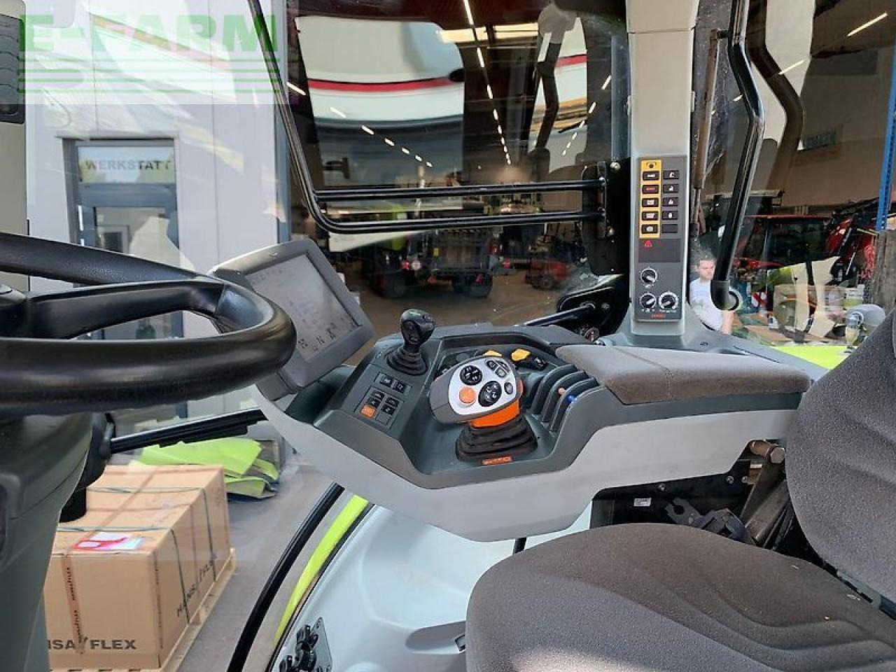 Traktor CLAAS arion 650 cebis hexa CEBIS: slika Traktor CLAAS arion 650 cebis hexa CEBIS