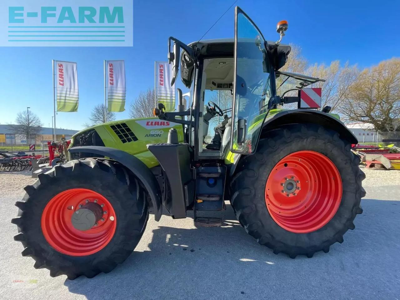 CLAAS arion 650 cis+ CIS+ - Traktor: slika CLAAS arion 650 cis+ CIS+ - Traktor CLAAS arion 650 cis+ CIS+ - Traktor: slika CLAAS arion 650 cis+ CIS+ - Traktor