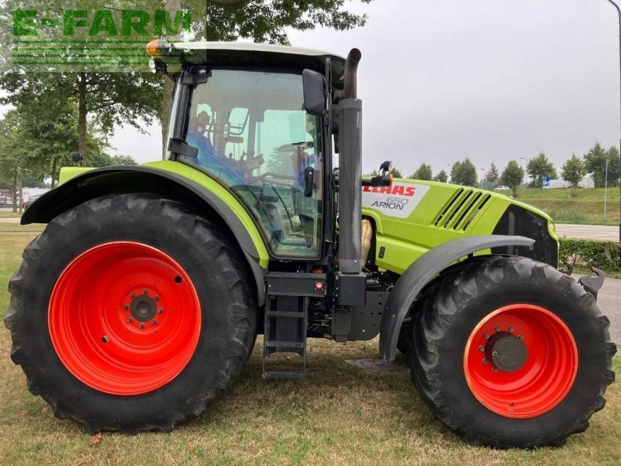 CLAAS arion 650 cis CIS - Traktor: slika CLAAS arion 650 cis CIS - Traktor CLAAS arion 650 cis CIS - Traktor: slika CLAAS arion 650 cis CIS - Traktor
