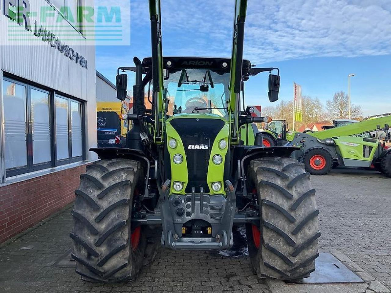 CLAAS arion 650 cis + fl140 CIS+ - Traktor: slika CLAAS arion 650 cis + fl140 CIS+ - Traktor CLAAS arion 650 cis + fl140 CIS+ - Traktor: slika CLAAS arion 650 cis + fl140 CIS+ - Traktor