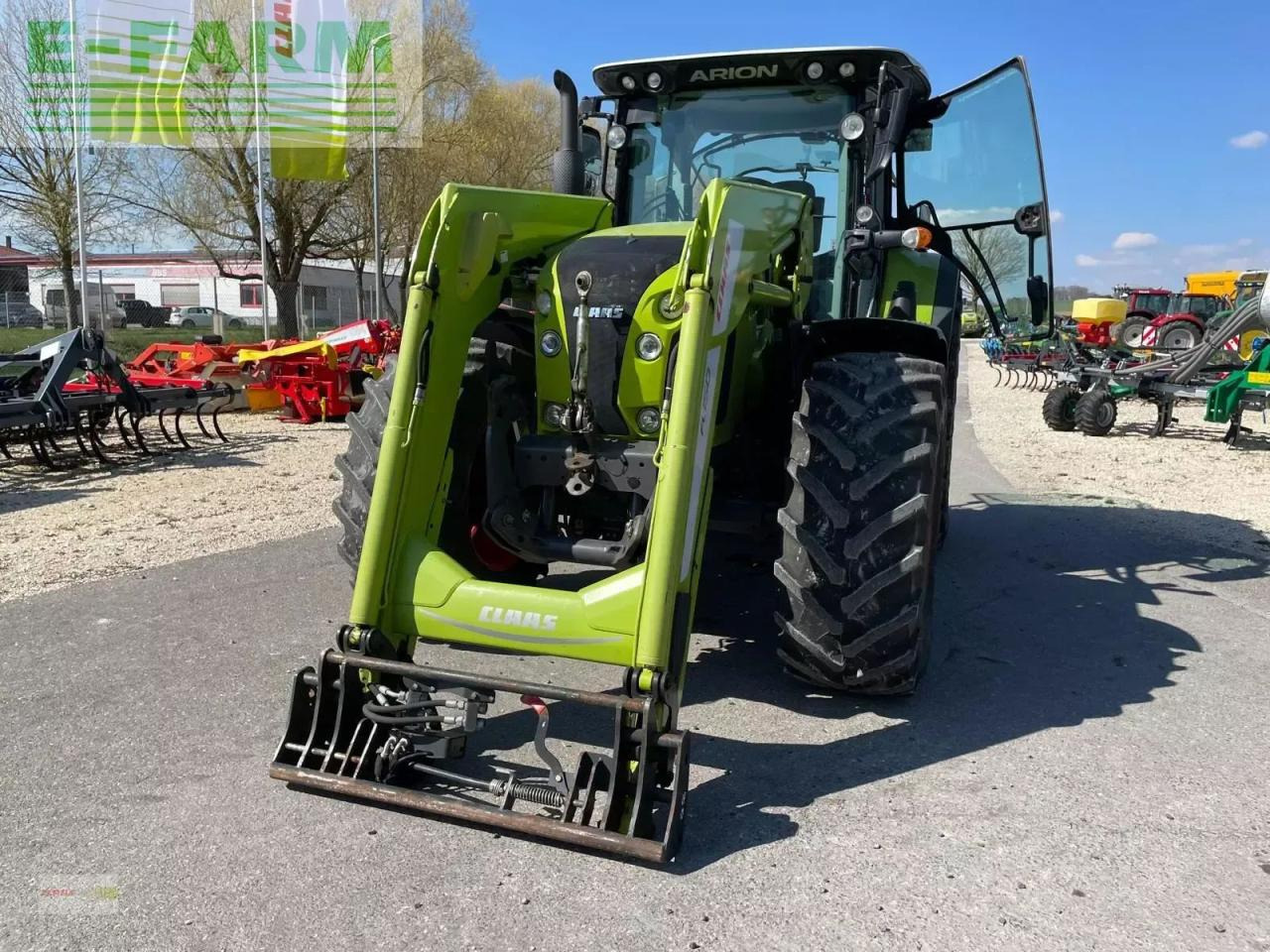 CLAAS arion 650 cis+ inkl. frontlader preisreduziert CIS+ - Traktor: slika CLAAS arion 650 cis+ inkl. frontlader preisreduziert CIS+ - Traktor CLAAS arion 650 cis+ inkl. frontlader preisreduziert CIS+ - Traktor: slika CLAAS arion 650 cis+ inkl. frontlader preisreduziert CIS+ - Traktor
