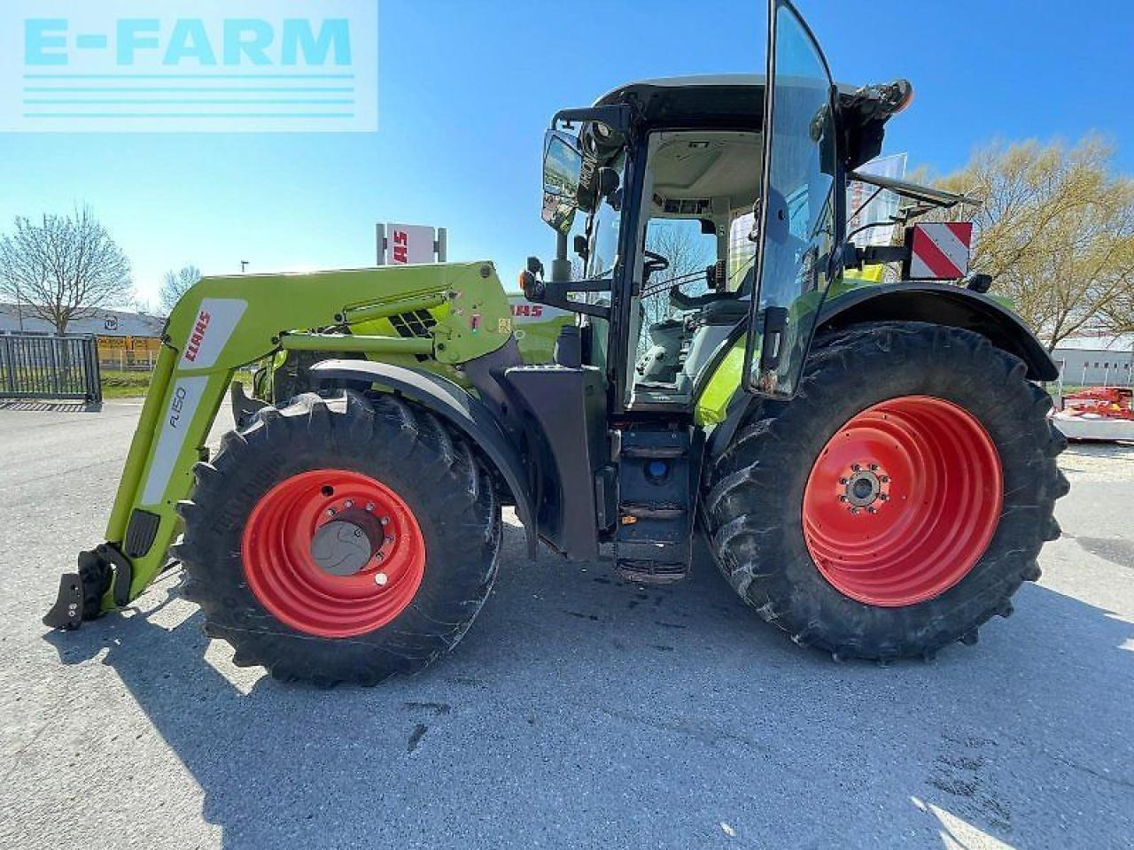 CLAAS arion 650 cis+ inkl. frontlader preisreduziert CIS+ - Traktor: slika CLAAS arion 650 cis+ inkl. frontlader preisreduziert CIS+ - Traktor CLAAS arion 650 cis+ inkl. frontlader preisreduziert CIS+ - Traktor: slika CLAAS arion 650 cis+ inkl. frontlader preisreduziert CIS+ - Traktor