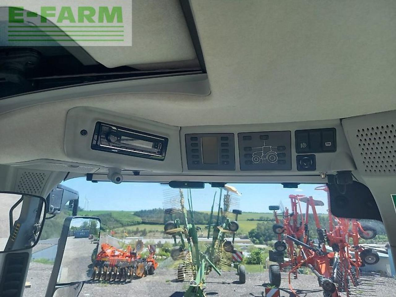 Traktor CLAAS arion 660 cmatic: slika Traktor CLAAS arion 660 cmatic