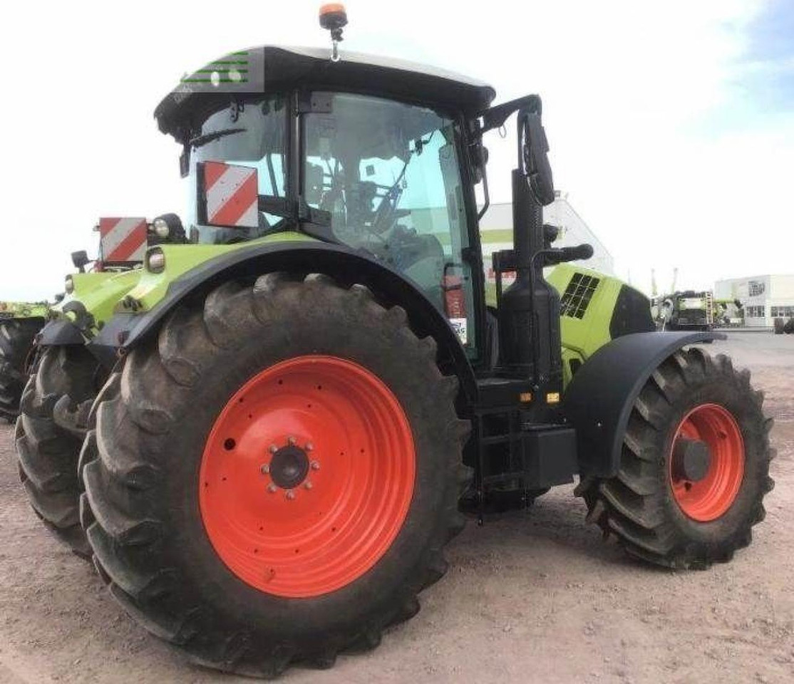 CLAAS arion 660 cmatic focus - Traktor: slika CLAAS arion 660 cmatic focus - Traktor CLAAS arion 660 cmatic focus - Traktor: slika CLAAS arion 660 cmatic focus - Traktor