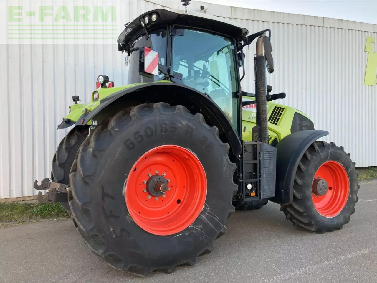 CLAAS axion 800 cmatic s5 - Traktor: slika CLAAS axion 800 cmatic s5 - Traktor CLAAS axion 800 cmatic s5 - Traktor: slika CLAAS axion 800 cmatic s5 - Traktor