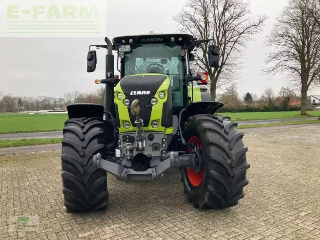 CLAAS axion 810 cis+ - Traktor: slika CLAAS axion 810 cis+ - Traktor CLAAS axion 810 cis+ - Traktor: slika CLAAS axion 810 cis+ - Traktor