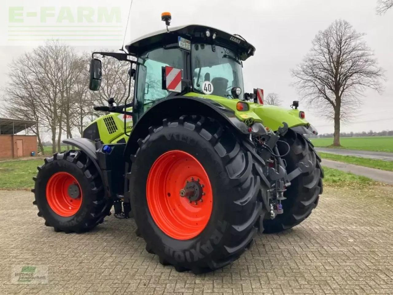 CLAAS axion 810 cis+ - Traktor: slika CLAAS axion 810 cis+ - Traktor CLAAS axion 810 cis+ - Traktor: slika CLAAS axion 810 cis+ - Traktor