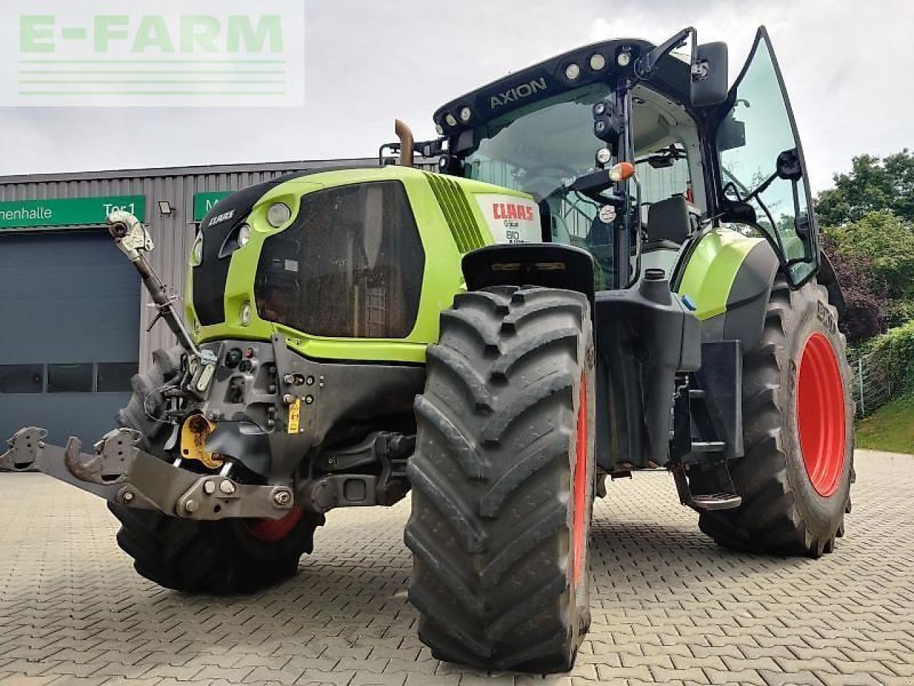 CLAAS axion 810 cmatic CMATIC - Traktor: slika CLAAS axion 810 cmatic CMATIC - Traktor CLAAS axion 810 cmatic CMATIC - Traktor: slika CLAAS axion 810 cmatic CMATIC - Traktor