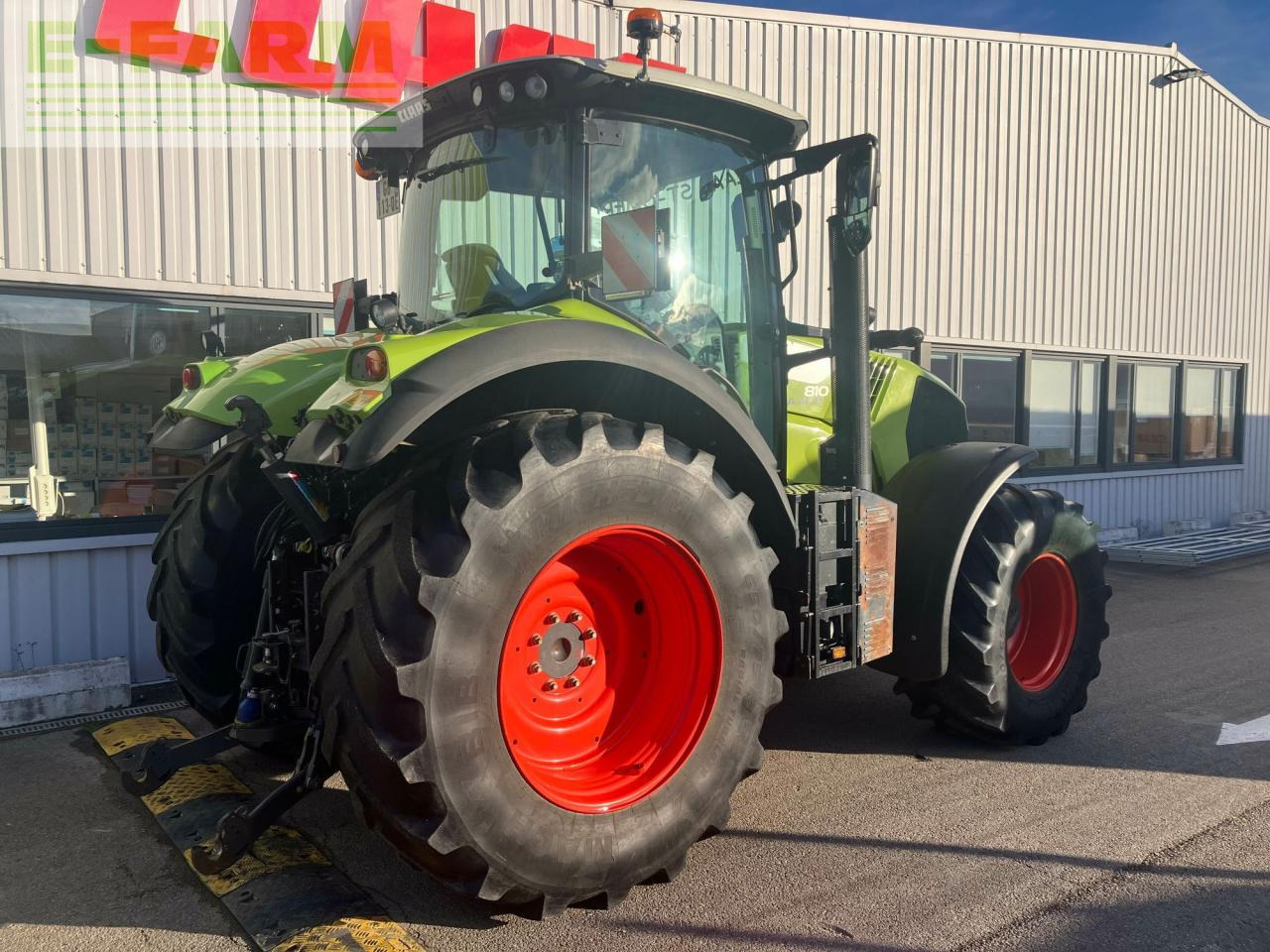 CLAAS axion 810 cmatic s5 CMATIC - Traktor: slika CLAAS axion 810 cmatic s5 CMATIC - Traktor CLAAS axion 810 cmatic s5 CMATIC - Traktor: slika CLAAS axion 810 cmatic s5 CMATIC - Traktor