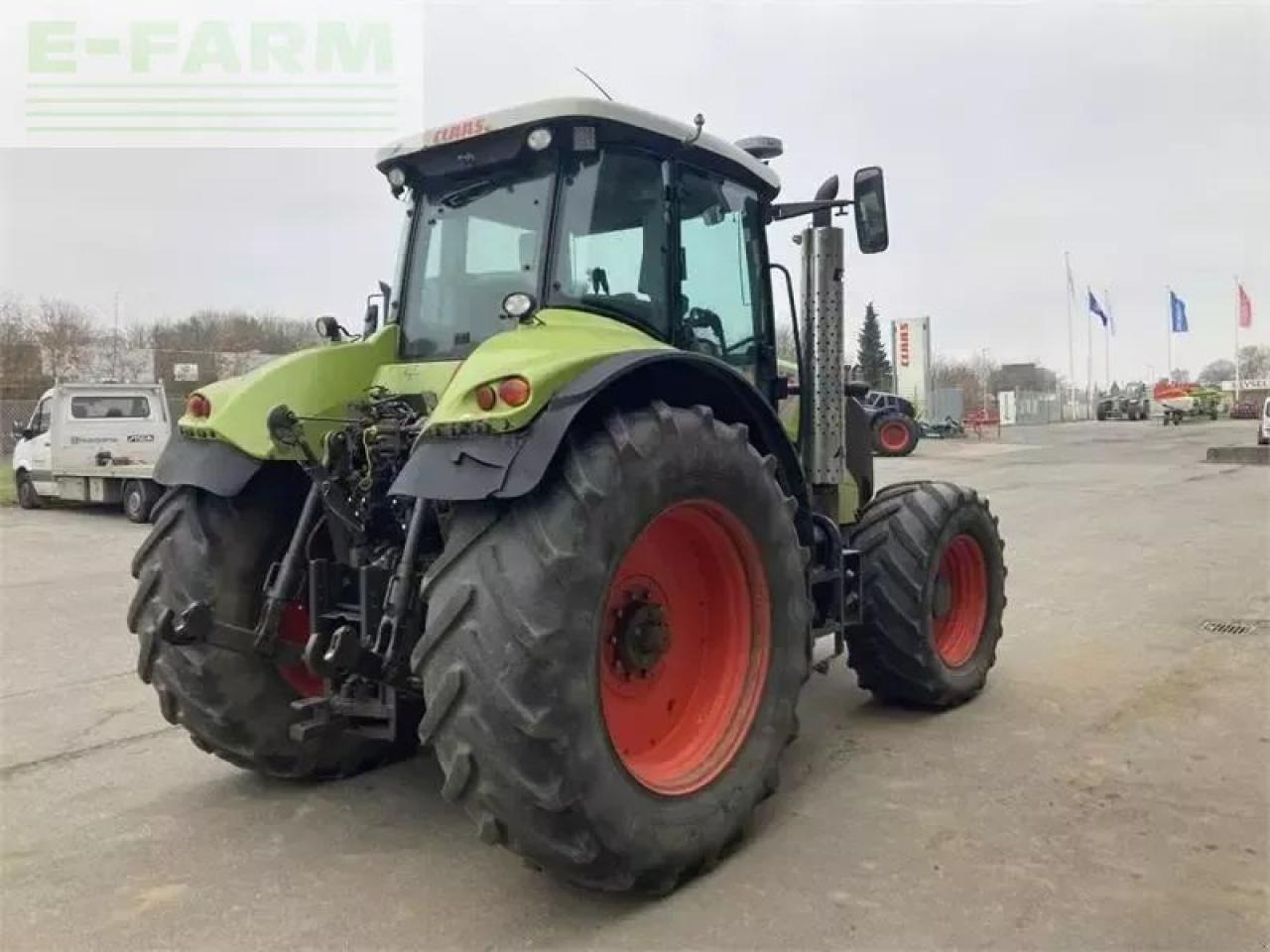 CLAAS axion 820 cmatic CMATIC - Traktor: slika CLAAS axion 820 cmatic CMATIC - Traktor CLAAS axion 820 cmatic CMATIC - Traktor: slika CLAAS axion 820 cmatic CMATIC - Traktor