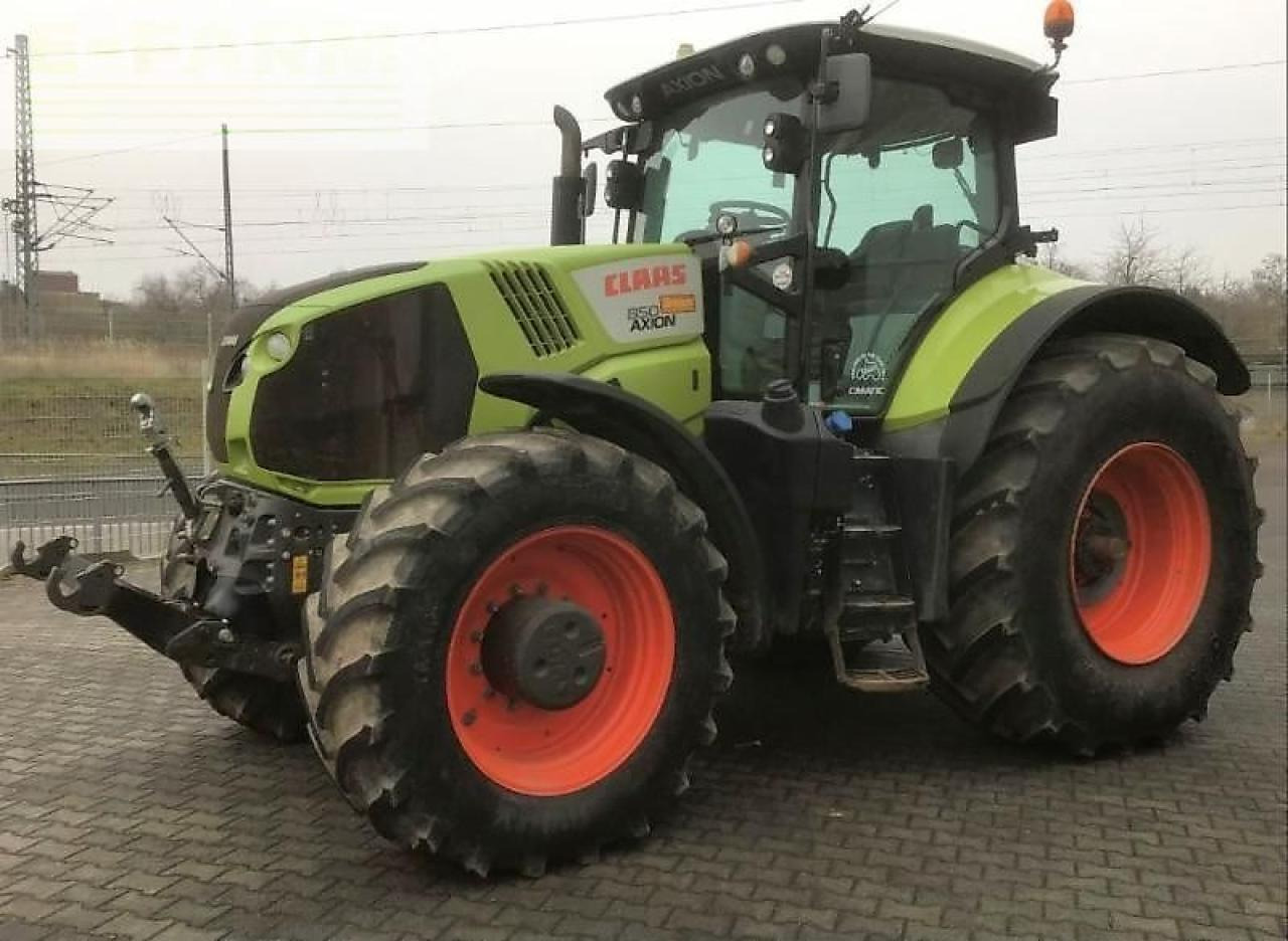 CLAAS axion 850 c-matic CMATIC - Traktor: slika CLAAS axion 850 c-matic CMATIC - Traktor CLAAS axion 850 c-matic CMATIC - Traktor: slika CLAAS axion 850 c-matic CMATIC - Traktor