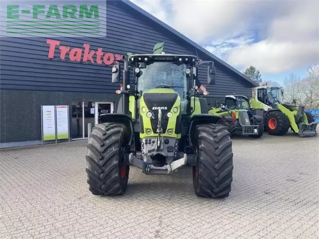 CLAAS axion 850 cis+ - Traktor: slika CLAAS axion 850 cis+ - Traktor CLAAS axion 850 cis+ - Traktor: slika CLAAS axion 850 cis+ - Traktor