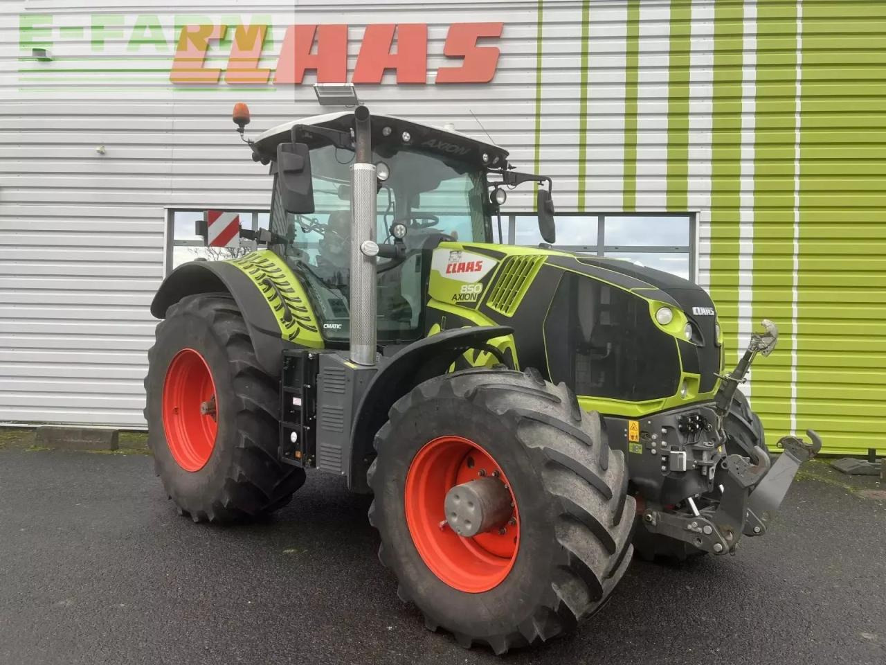 CLAAS axion 850 cmatic CMATIC - Traktor: slika CLAAS axion 850 cmatic CMATIC - Traktor CLAAS axion 850 cmatic CMATIC - Traktor: slika CLAAS axion 850 cmatic CMATIC - Traktor