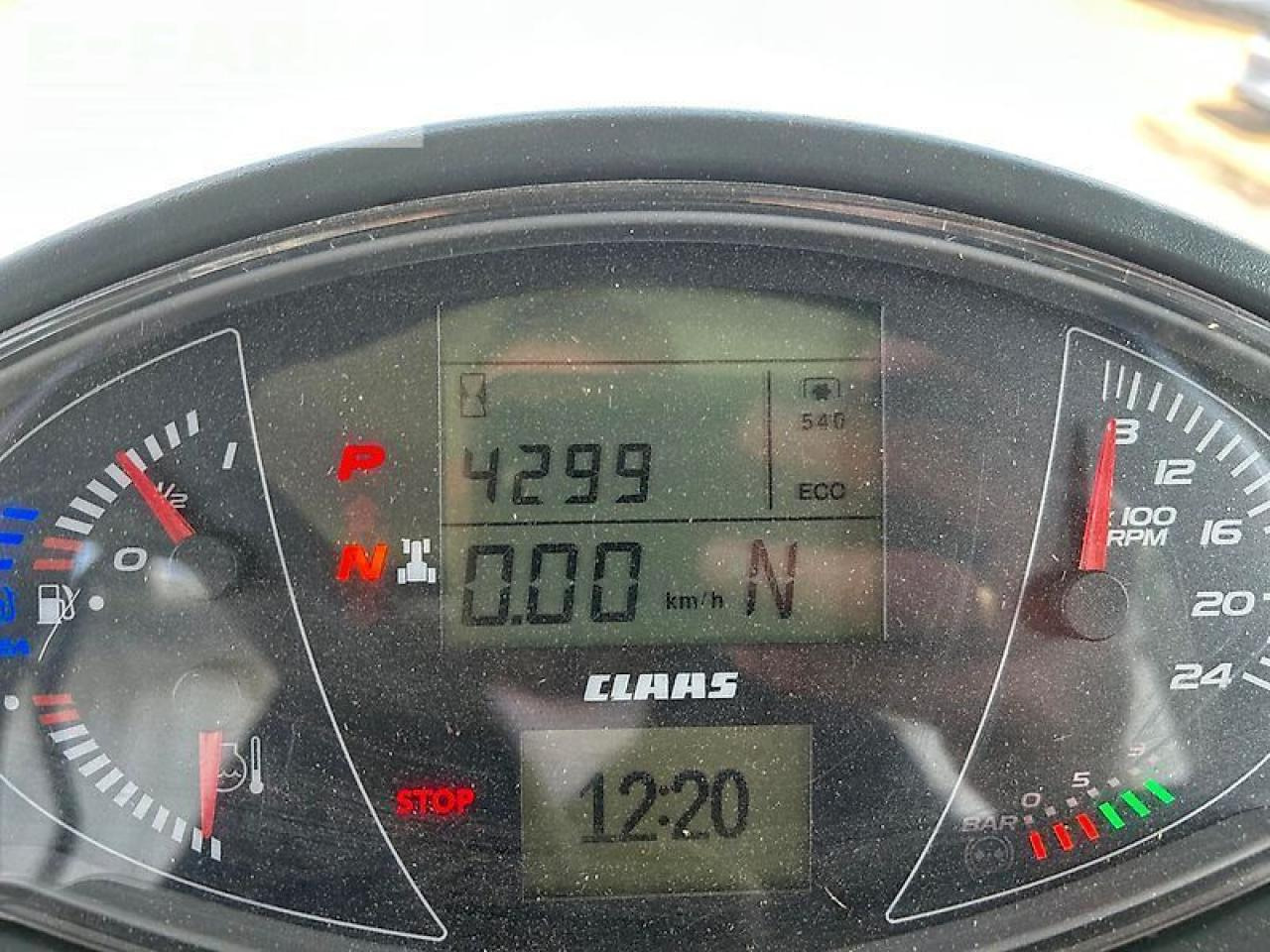 CLAAS axion 870 - Traktor: slika CLAAS axion 870 - Traktor CLAAS axion 870 - Traktor: slika CLAAS axion 870 - Traktor