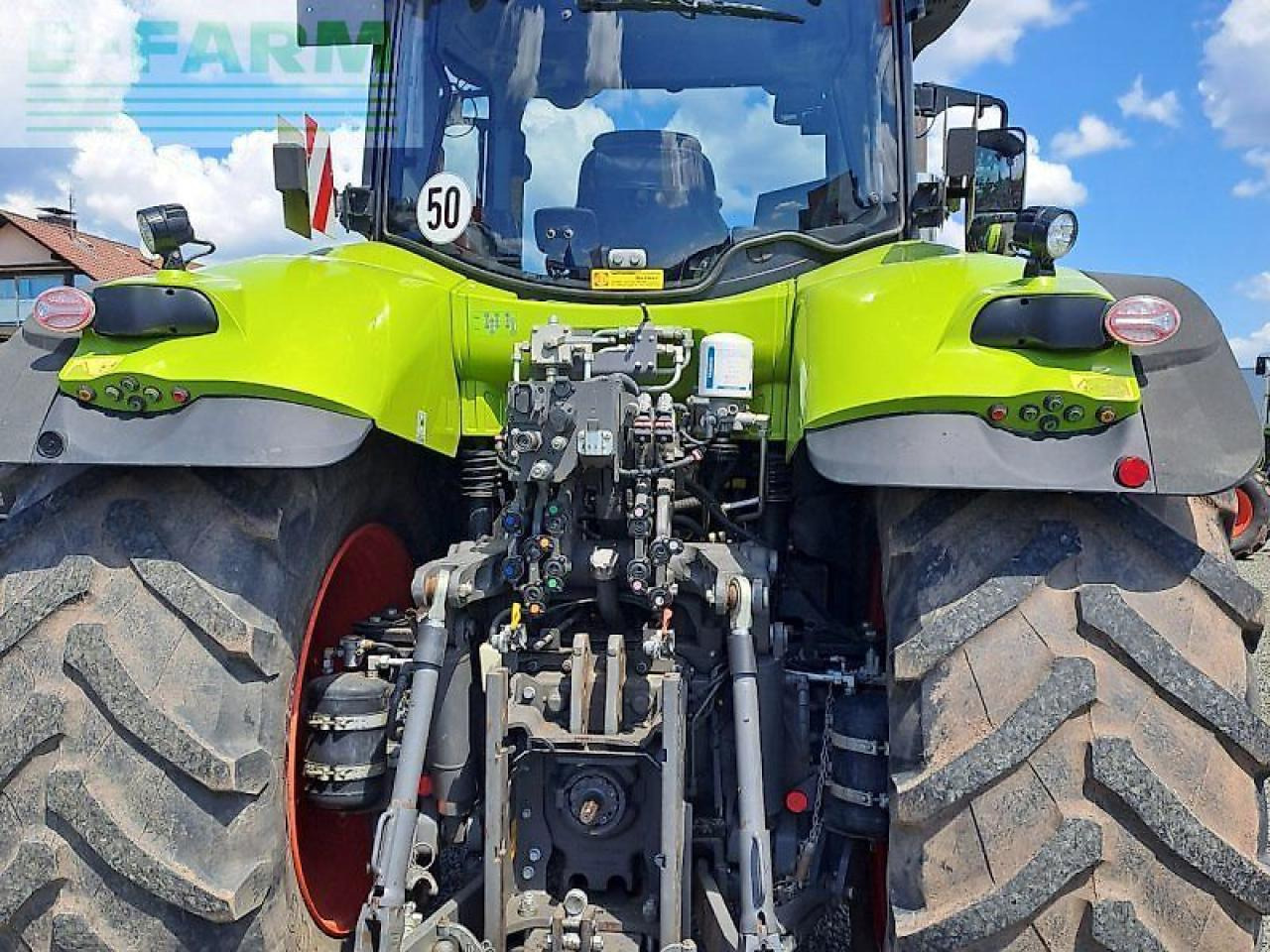 CLAAS axion 870 c-matic CMATIC - Traktor: slika CLAAS axion 870 c-matic CMATIC - Traktor CLAAS axion 870 c-matic CMATIC - Traktor: slika CLAAS axion 870 c-matic CMATIC - Traktor