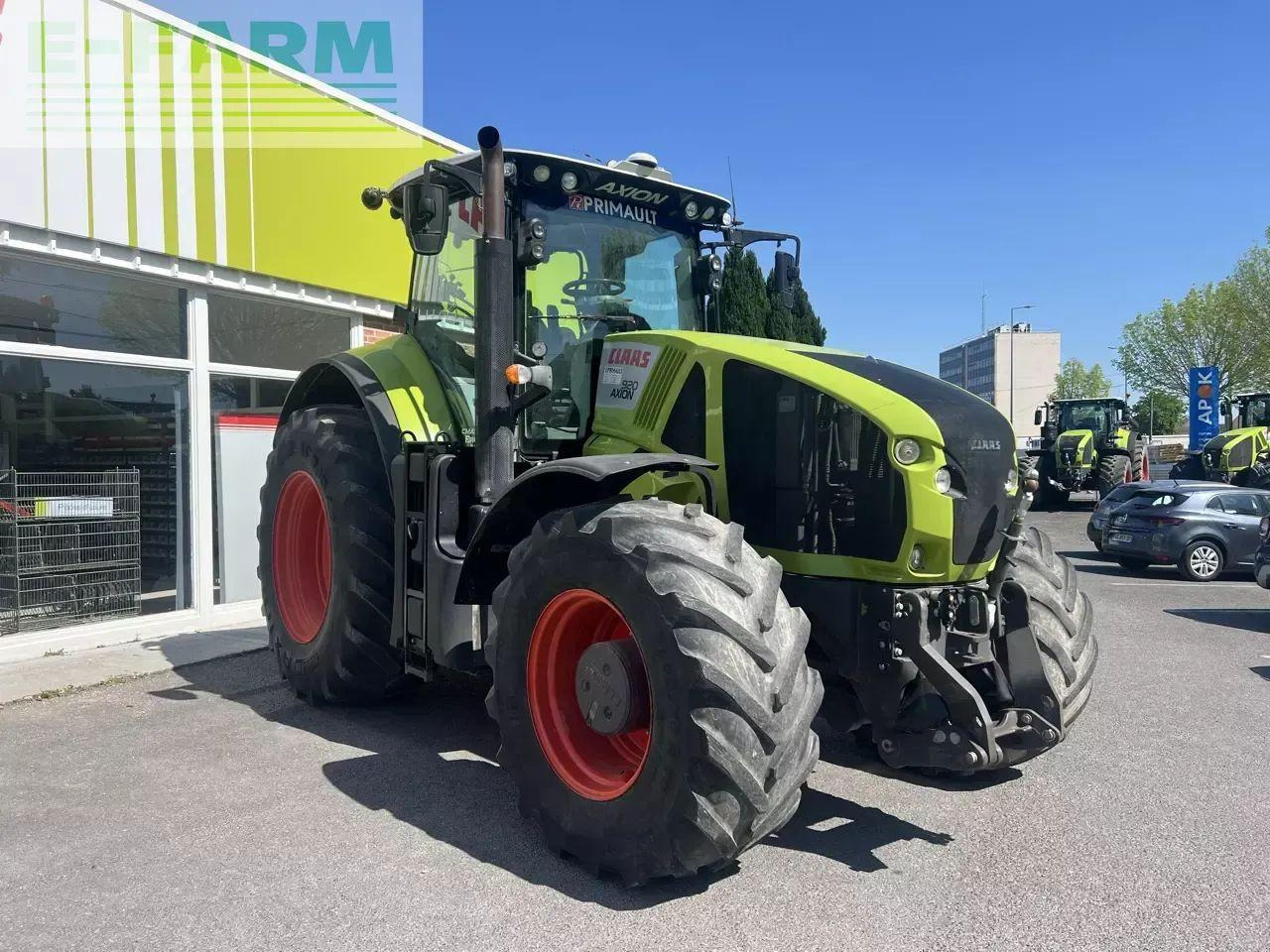 CLAAS axion 920 - Traktor: slika CLAAS axion 920 - Traktor CLAAS axion 920 - Traktor: slika CLAAS axion 920 - Traktor