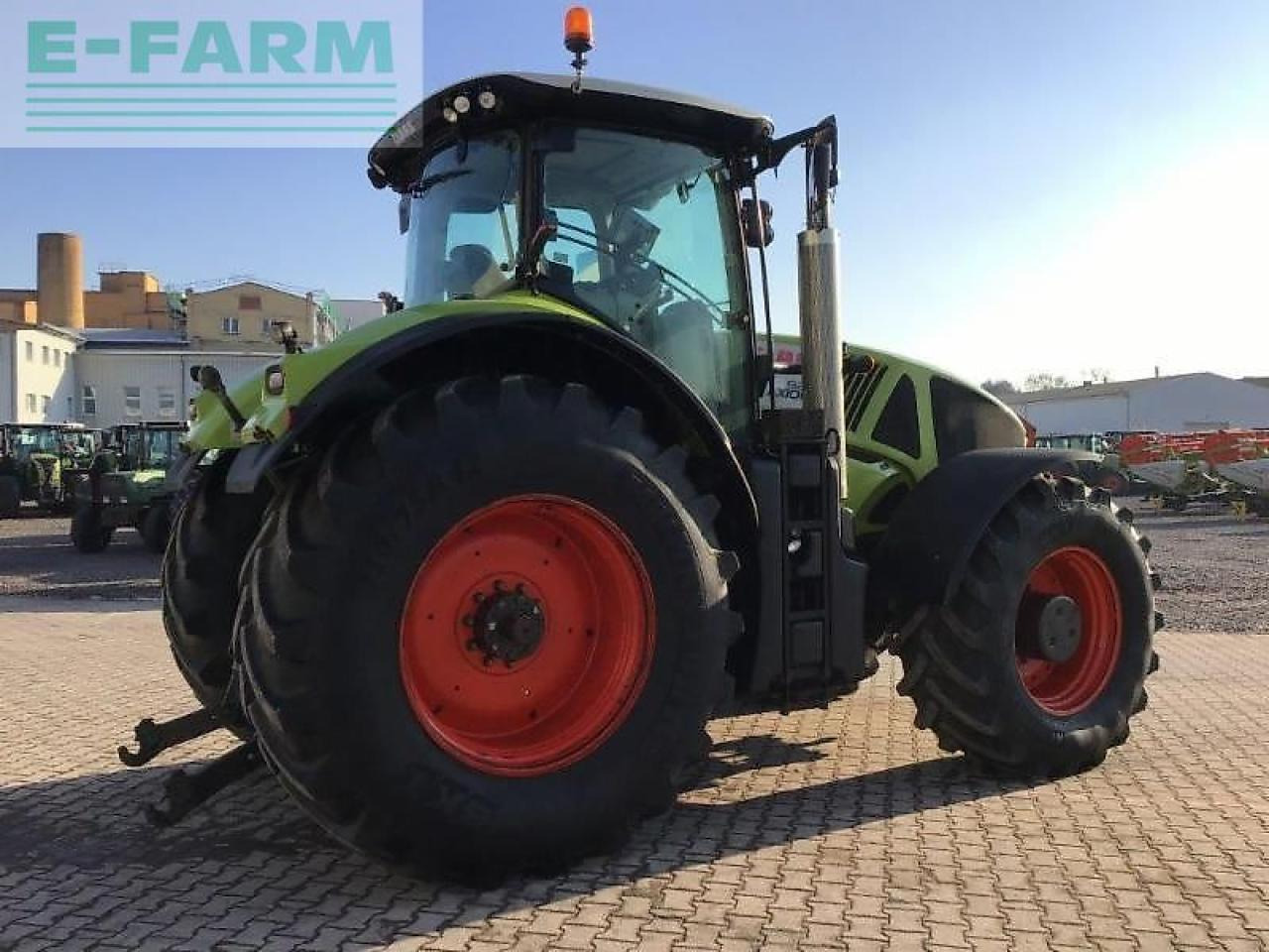 CLAAS axion 920 - Traktor: slika CLAAS axion 920 - Traktor CLAAS axion 920 - Traktor: slika CLAAS axion 920 - Traktor
