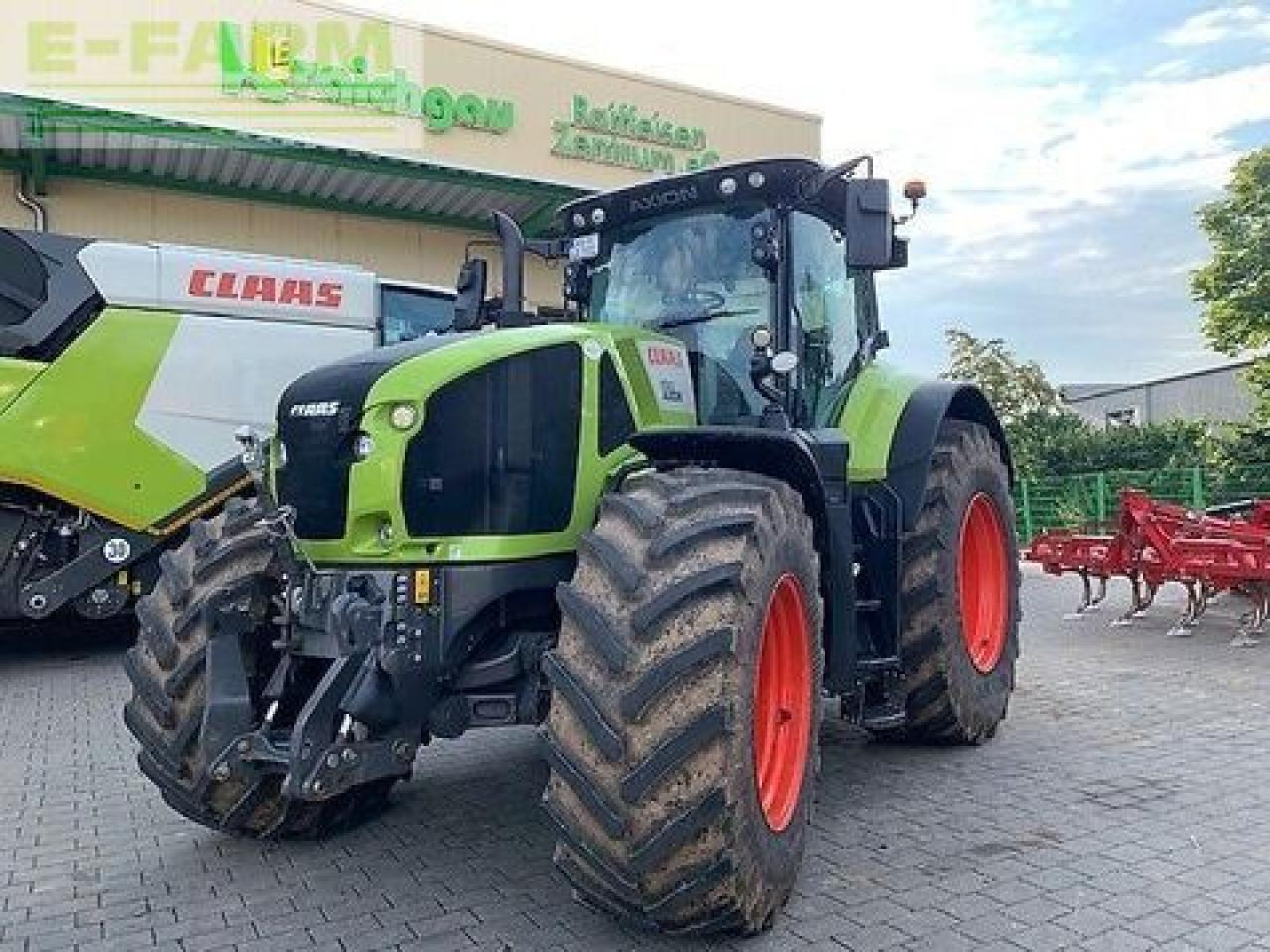 CLAAS axion 930 cmatic cebis CMATIC CEBIS - Traktor: slika CLAAS axion 930 cmatic cebis CMATIC CEBIS - Traktor CLAAS axion 930 cmatic cebis CMATIC CEBIS - Traktor: slika CLAAS axion 930 cmatic cebis CMATIC CEBIS - Traktor