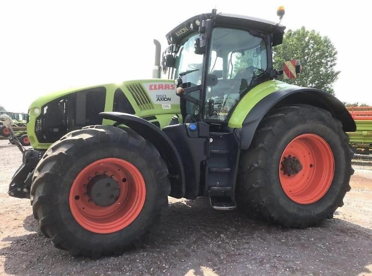CLAAS axion 950 - Traktor: slika CLAAS axion 950 - Traktor CLAAS axion 950 - Traktor: slika CLAAS axion 950 - Traktor