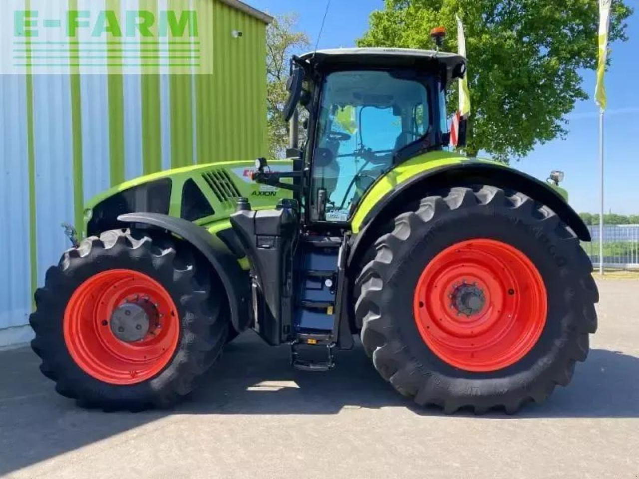 CLAAS axion 950 cmatic cis+ CMATIC CIS+ - Traktor: slika CLAAS axion 950 cmatic cis+ CMATIC CIS+ - Traktor CLAAS axion 950 cmatic cis+ CMATIC CIS+ - Traktor: slika CLAAS axion 950 cmatic cis+ CMATIC CIS+ - Traktor