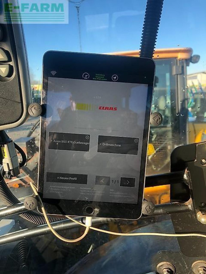 CLAAS axion 950 cmatic ctic - Traktor: slika CLAAS axion 950 cmatic ctic - Traktor CLAAS axion 950 cmatic ctic - Traktor: slika CLAAS axion 950 cmatic ctic - Traktor