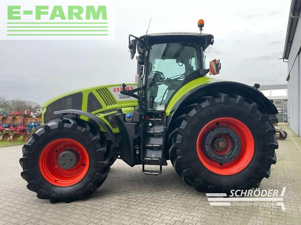 CLAAS axion 950 cmatic rtk - Traktor: slika CLAAS axion 950 cmatic rtk - Traktor CLAAS axion 950 cmatic rtk - Traktor: slika CLAAS axion 950 cmatic rtk - Traktor