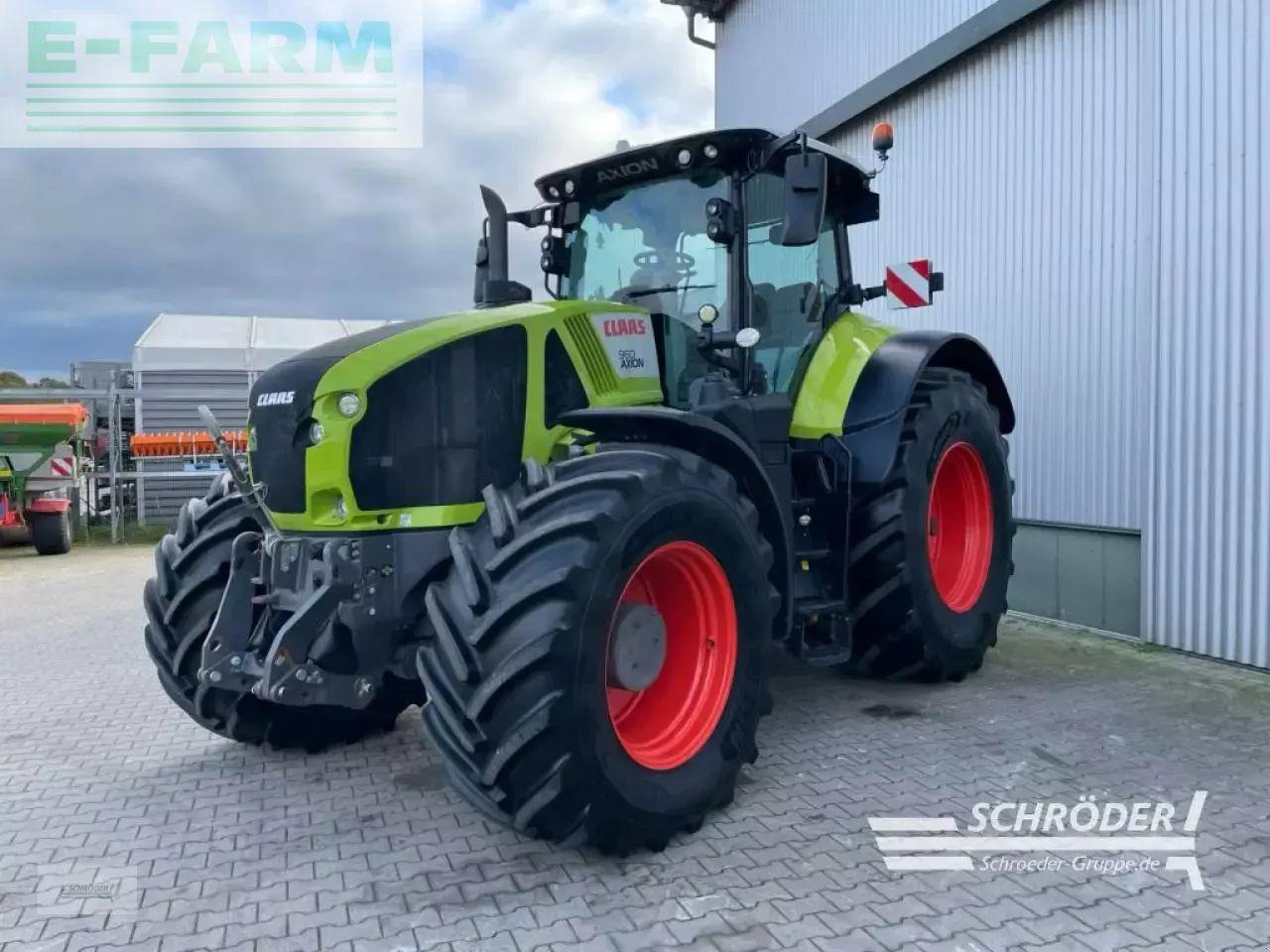CLAAS axion 960 cmatic + maxicare + rtk - Traktor: slika CLAAS axion 960 cmatic + maxicare + rtk - Traktor CLAAS axion 960 cmatic + maxicare + rtk - Traktor: slika CLAAS axion 960 cmatic + maxicare + rtk - Traktor