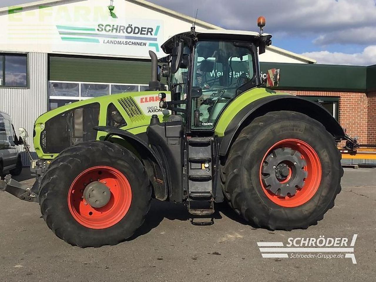 CLAAS axion 960 cmatic | rtk + s10 terminal - Traktor: slika CLAAS axion 960 cmatic | rtk + s10 terminal - Traktor CLAAS axion 960 cmatic | rtk + s10 terminal - Traktor: slika CLAAS axion 960 cmatic | rtk + s10 terminal - Traktor