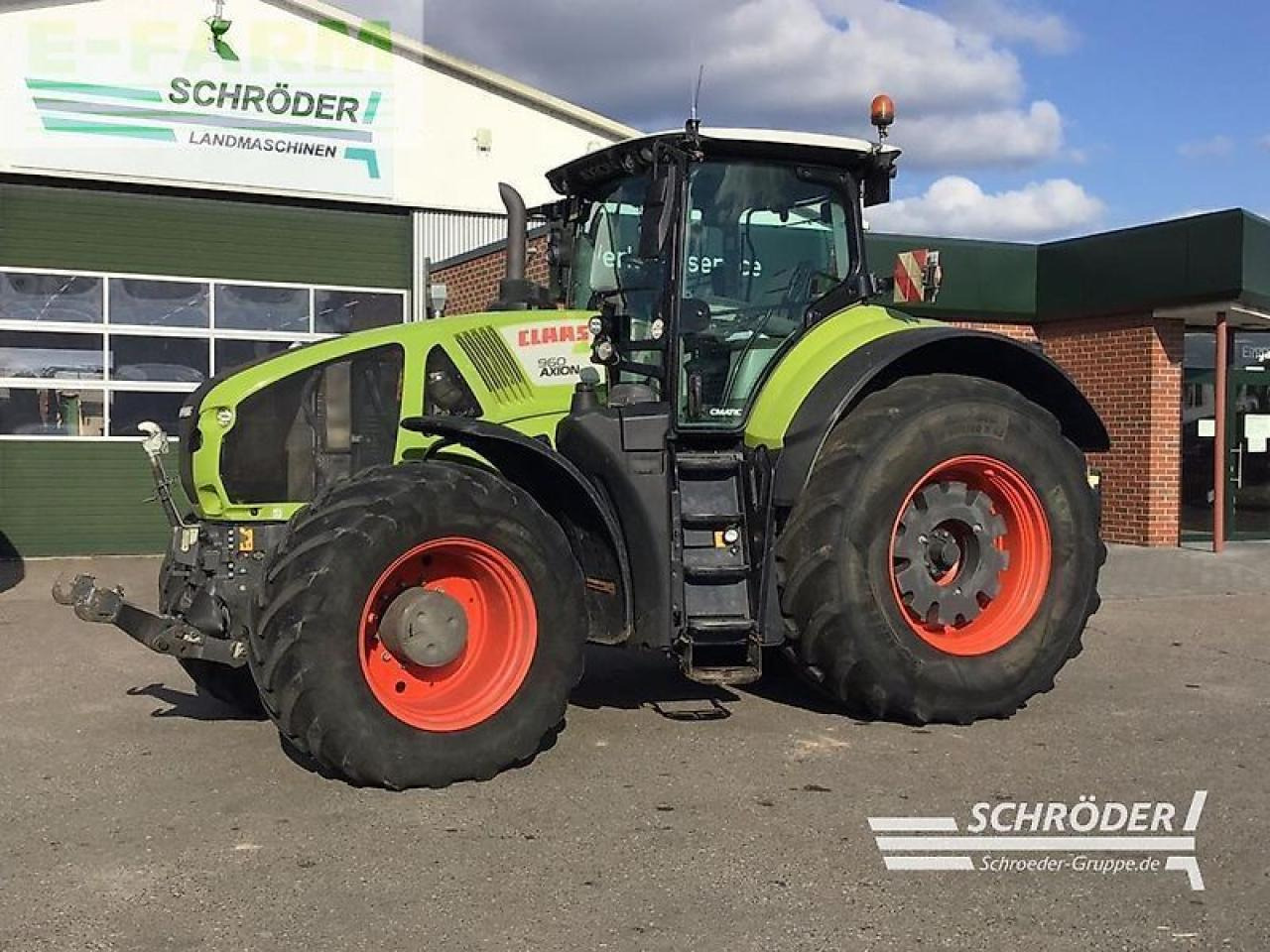 CLAAS axion 960 cmatic | rtk + s10 terminal - Traktor: slika CLAAS axion 960 cmatic | rtk + s10 terminal - Traktor CLAAS axion 960 cmatic | rtk + s10 terminal - Traktor: slika CLAAS axion 960 cmatic | rtk + s10 terminal - Traktor