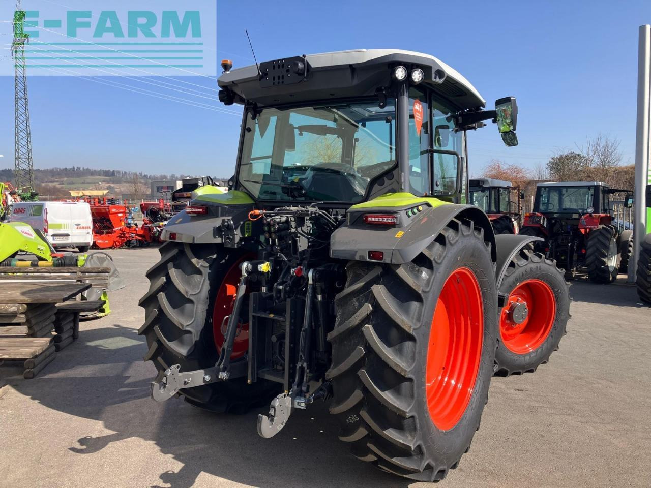 CLAAS axos 3.105 - Traktor: slika CLAAS axos 3.105 - Traktor CLAAS axos 3.105 - Traktor: slika CLAAS axos 3.105 - Traktor