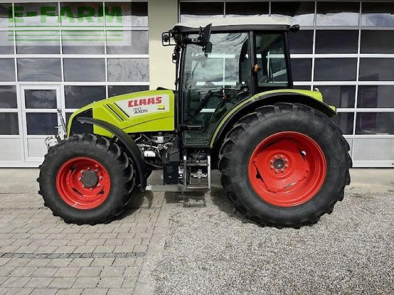 CLAAS axos 310 c C - Traktor: slika CLAAS axos 310 c C - Traktor CLAAS axos 310 c C - Traktor: slika CLAAS axos 310 c C - Traktor