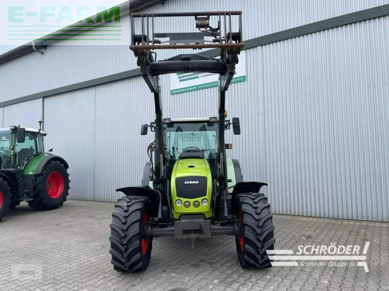 CLAAS celtis 426 - Traktor: slika CLAAS celtis 426 - Traktor CLAAS celtis 426 - Traktor: slika CLAAS celtis 426 - Traktor