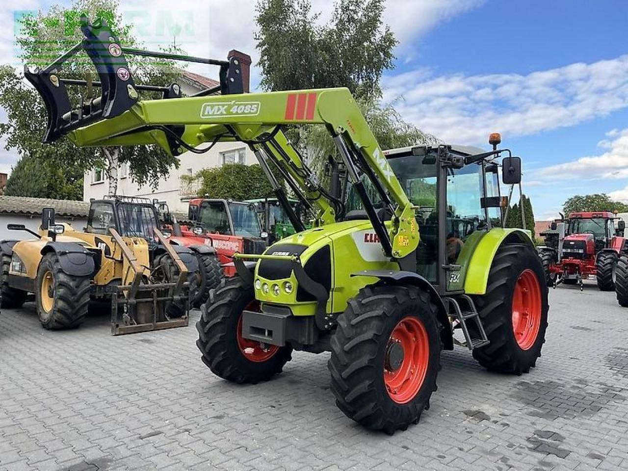 CLAAS celtis 446 plus rx + mailleux mx40-85 - Traktor: slika CLAAS celtis 446 plus rx + mailleux mx40-85 - Traktor CLAAS celtis 446 plus rx + mailleux mx40-85 - Traktor: slika CLAAS celtis 446 plus rx + mailleux mx40-85 - Traktor