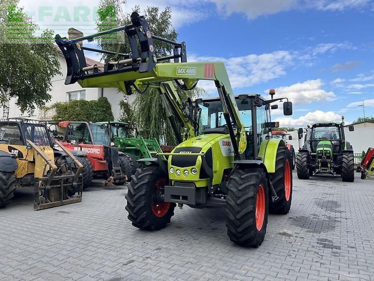 CLAAS celtis 446 plus rx + mailleux mx40-85 - Traktor: slika CLAAS celtis 446 plus rx + mailleux mx40-85 - Traktor CLAAS celtis 446 plus rx + mailleux mx40-85 - Traktor: slika CLAAS celtis 446 plus rx + mailleux mx40-85 - Traktor