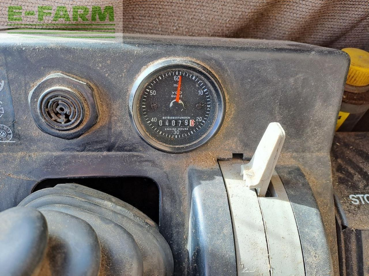 Kombajn za žetvu CLAAS dominator 78s - (gebrauchter dominator 78): slika Kombajn za žetvu CLAAS dominator 78s - (gebrauchter dominator 78)