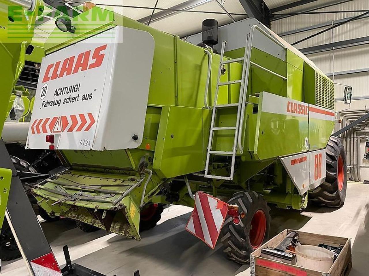 CLAAS dominator 88 - Kombajn za žetvu: slika CLAAS dominator 88 - Kombajn za žetvu CLAAS dominator 88 - Kombajn za žetvu: slika CLAAS dominator 88 - Kombajn za žetvu