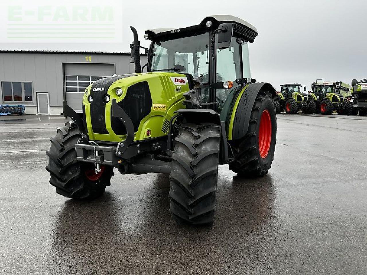 CLAAS elios 210 (kabine mit glasdach) - Traktor: slika CLAAS elios 210 (kabine mit glasdach) - Traktor CLAAS elios 210 (kabine mit glasdach) - Traktor: slika CLAAS elios 210 (kabine mit glasdach) - Traktor