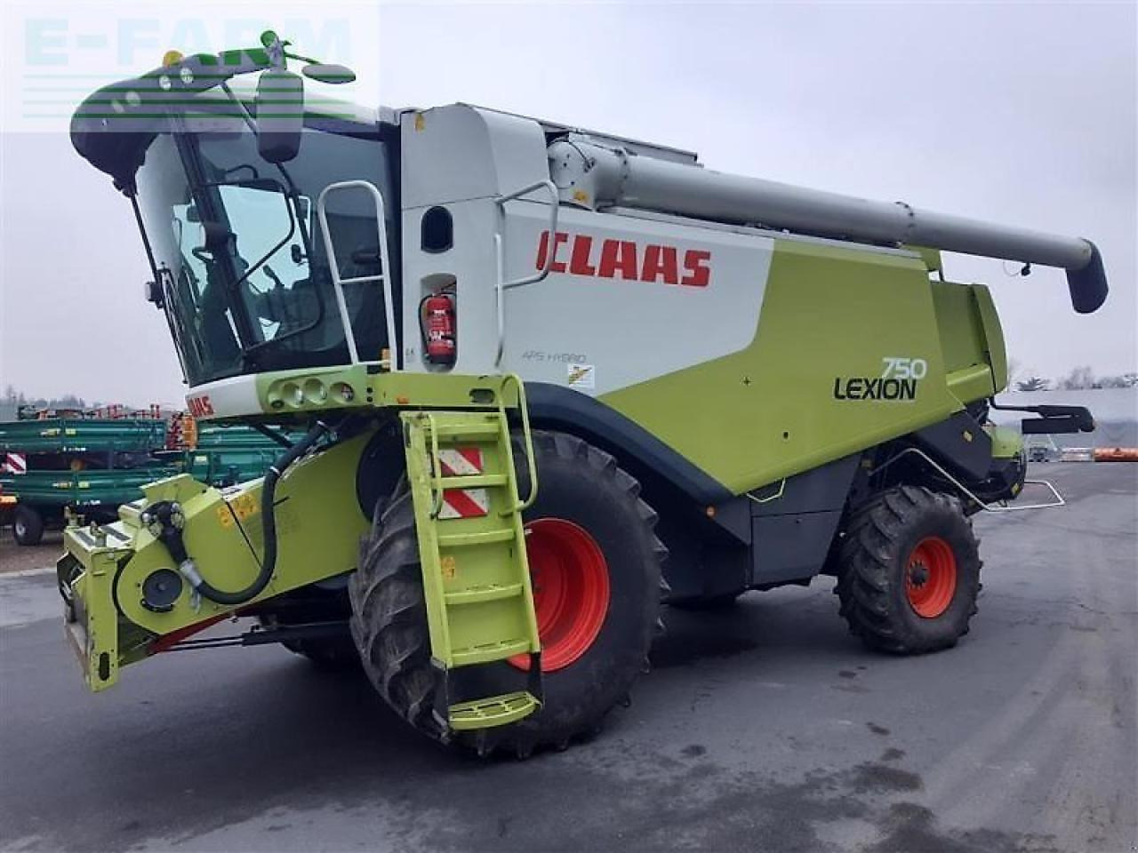 CLAAS gebr. mähdrescher lexion 750 - Kombajn za žetvu: slika CLAAS gebr. mähdrescher lexion 750 - Kombajn za žetvu CLAAS gebr. mähdrescher lexion 750 - Kombajn za žetvu: slika CLAAS gebr. mähdrescher lexion 750 - Kombajn za žetvu