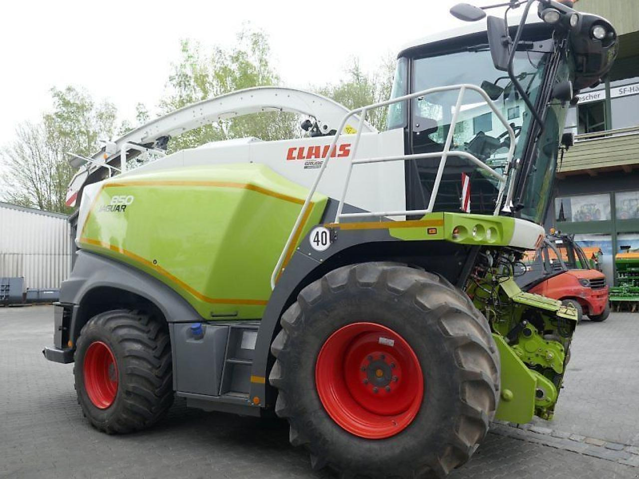 CLAAS jaguar 850 - Silažni kombajn: slika CLAAS jaguar 850 - Silažni kombajn CLAAS jaguar 850 - Silažni kombajn: slika CLAAS jaguar 850 - Silažni kombajn