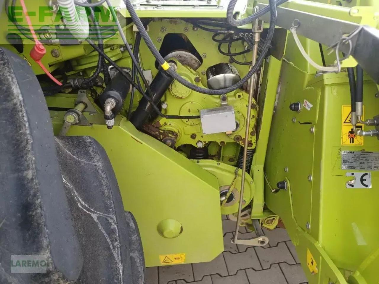 Silažni kombajn CLAAS jaguar 850 speedstar - 4-trac: slika Silažni kombajn CLAAS jaguar 850 speedstar - 4-trac