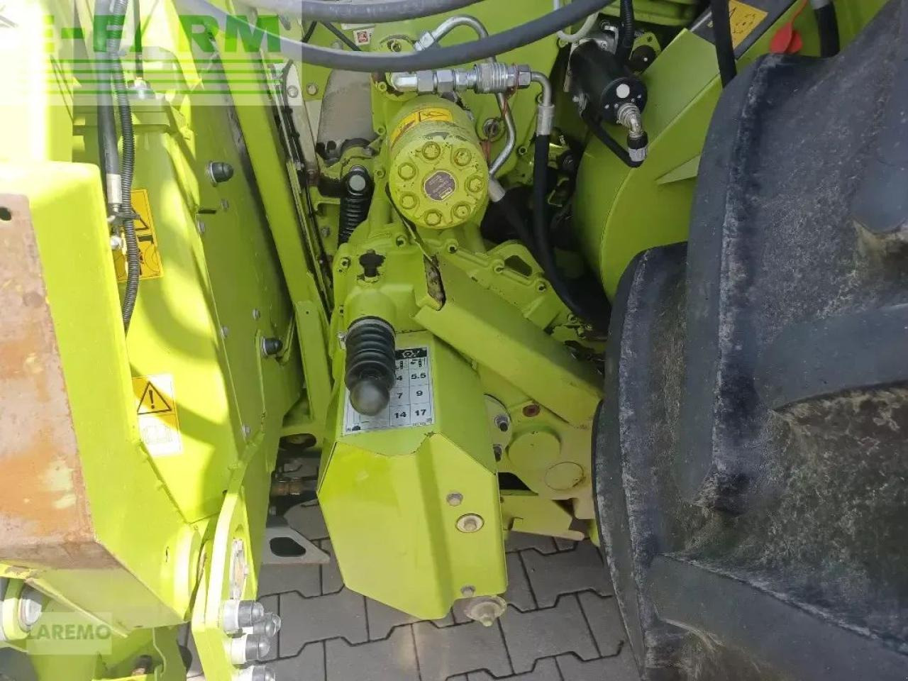 Silažni kombajn CLAAS jaguar 850 speedstar - 4-trac: slika Silažni kombajn CLAAS jaguar 850 speedstar - 4-trac